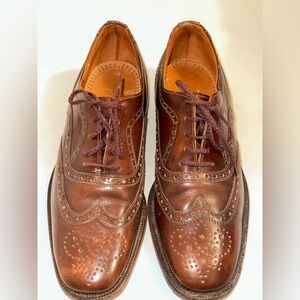 Selling lightly used Clark Aldwin Limit Mid Tan leather dress shoes